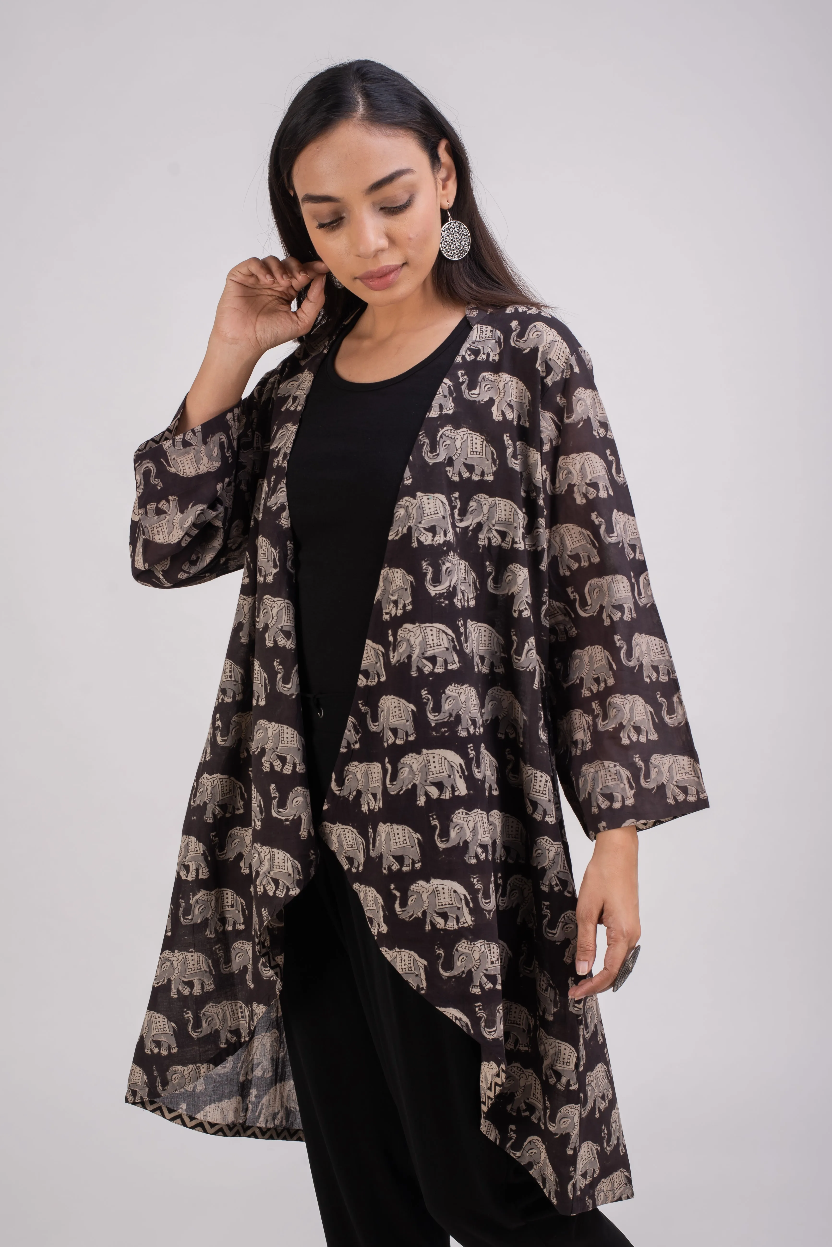 513-111 Whitelotus "Su" Women's coat Kimono