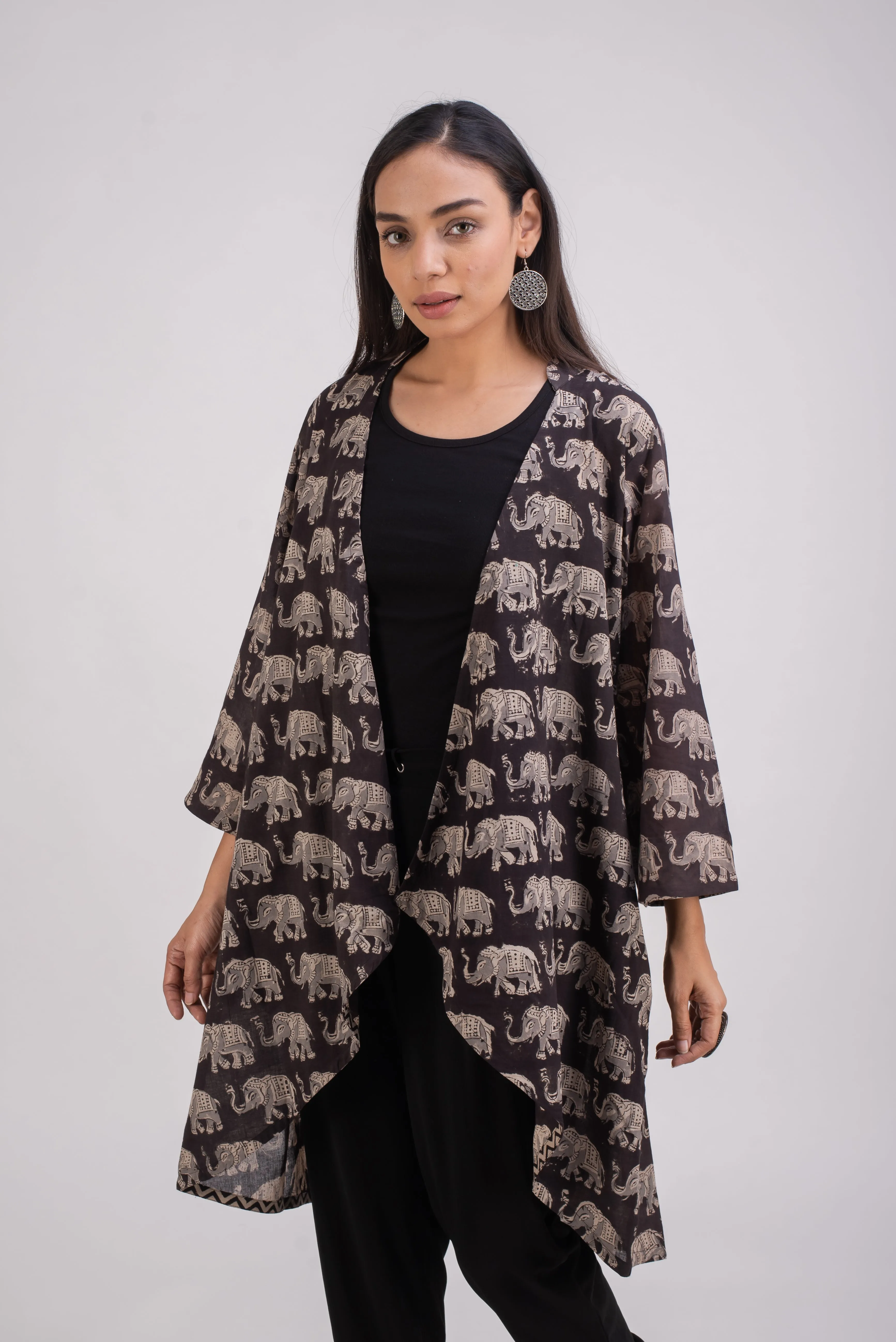 513-111 Whitelotus "Su" Women's coat Kimono