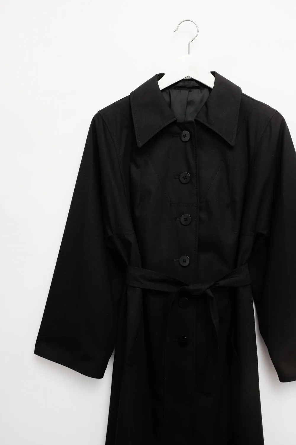 CLASSY BLACK VINTAGE 1960 TRENCH