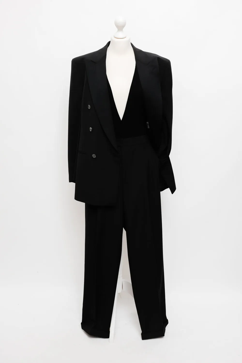 CLASSY BLACK VINTAGE SUIT