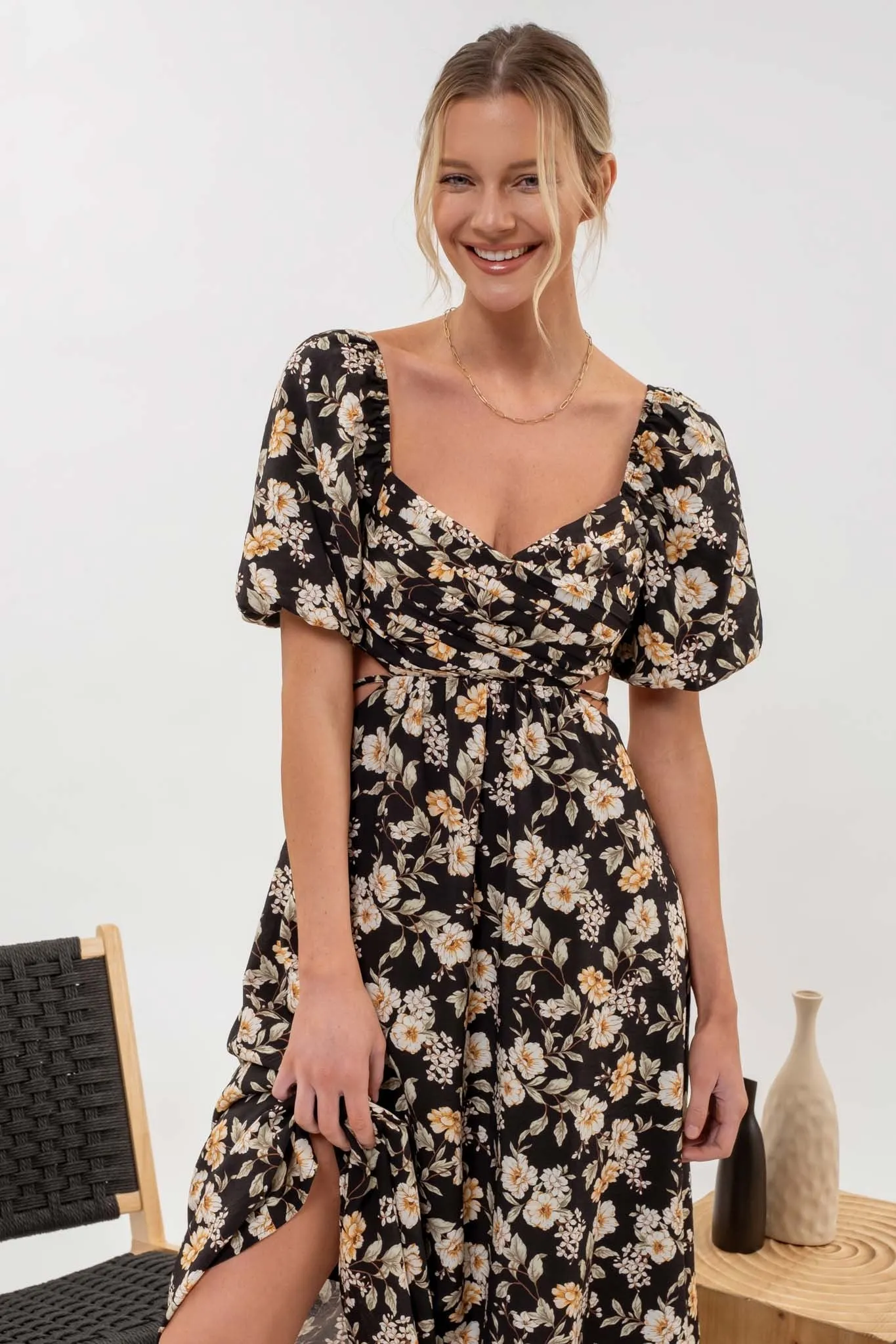 Floral Puff Sleeve Cutout Midi Dress