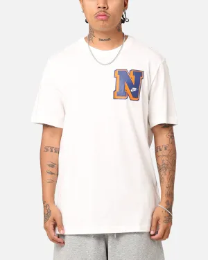 Nike Sportswear Club Essential T-Shirt Sail