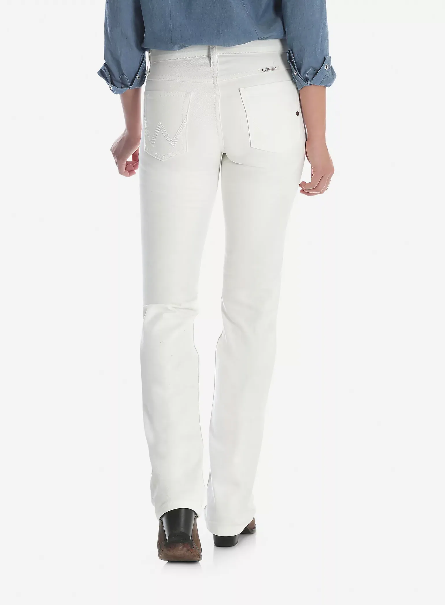 WOMEN'S WRANGLER ULTIMATE RIDING JEAN Q-BABY IN WHITE